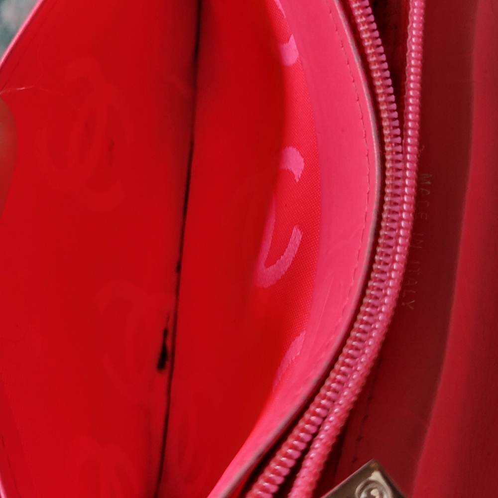 Authentic Chanel Wallet - Picture 9 of 12